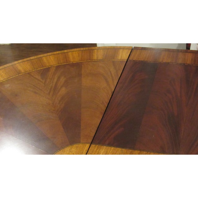 1990s Ethan Allen Flame Mahogany Round Kitchen Dining Room Table Amazing For Sale - Image 12 of 12