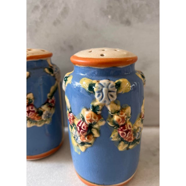 Mid 20th Century Vintage Blue Floral Ceramic Salt & Pepper Shakers For Sale - Image 5 of 8