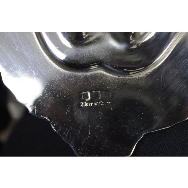 Early 20th Century Silver Plated Victorian Scalloped Edge Lidded Vegetable Serving Platter Dish For Sale - Image 10 of 13