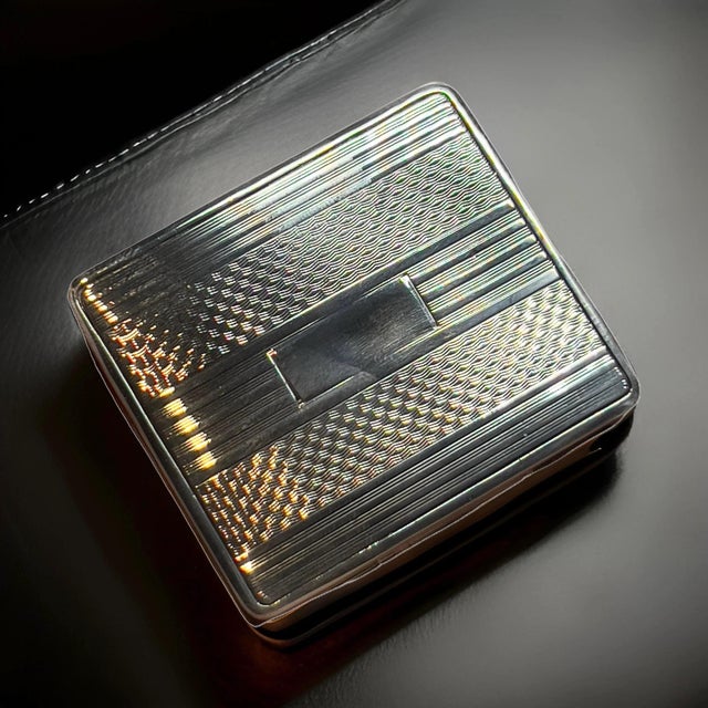 Silver 1990s Tiffany & Co. Sterling Silver Compact Mirror For Sale - Image 8 of 10