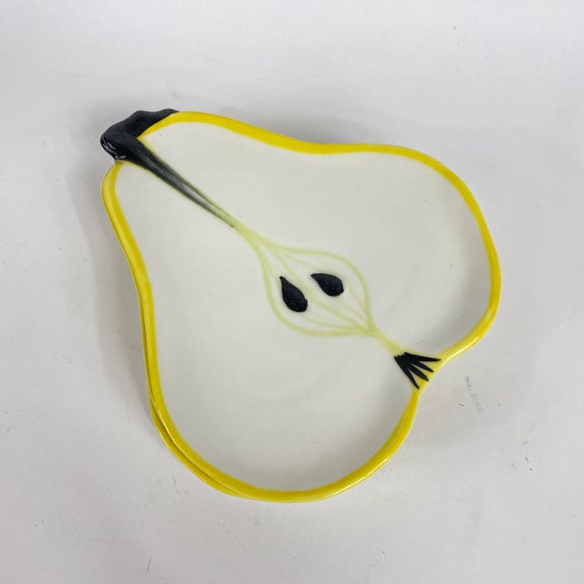 Italian Italian Hand Painted Ceramic Pear Plates by Ernestine Canonn, Salerno - Set of 4 For Sale - Image 3 of 8