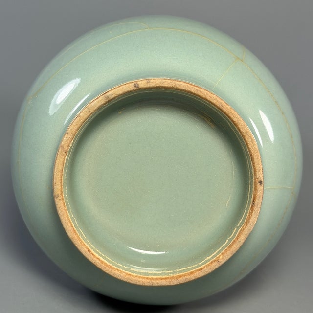 15th Century & Earlier Antique Chinese Celadon Crackle‑Glaze Pear‑Shaped Vase, Collectible Antique For Sale - Image 5 of 5