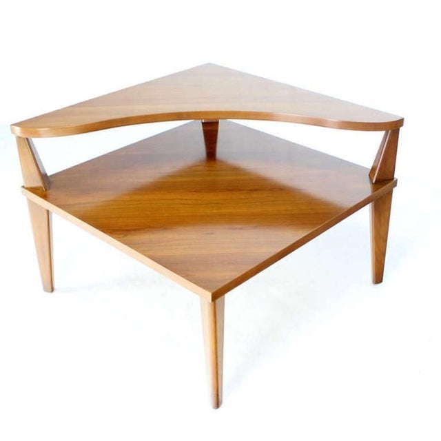 John Stuart Mid 20th Century Pair of Large Square Light Walnut Step Corner End Tables Stands John Stuart MINT For Sale - Image 4 of 9