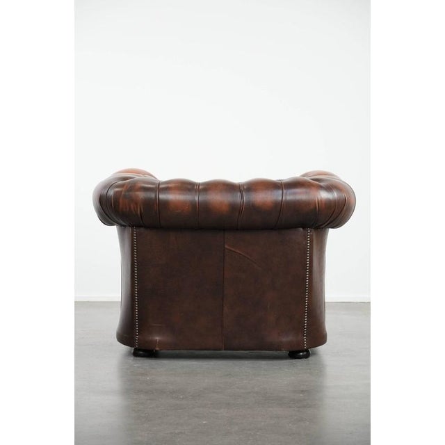 English Style Brown Cowhide Chesterfield Armchair For Sale - Image 4 of 17