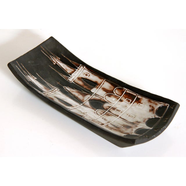 Vintage Mid Century Modern Ceramic Praha / Prague Catchall Bowl by Bartosova Lisbeth for Keramia Znaim For Sale - Image 4 of 9