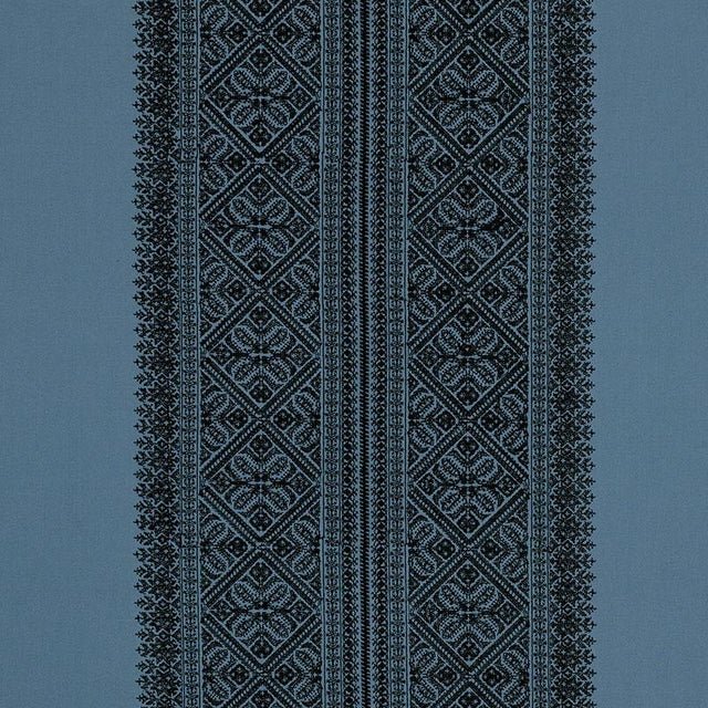 A gorgeously boho fabric in a beguiling, fresh mix of hues. The relaxed cotton-linen ground plays beautifully against the...