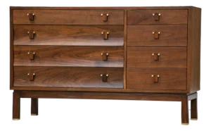 1950s Refinished Walnut Credenza by Edward Wormley for Dunbar