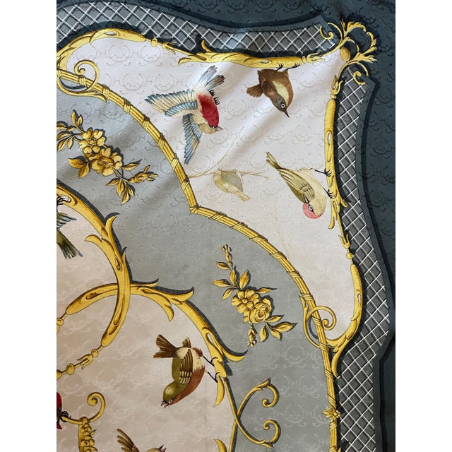 Hermès La Clé Des Champs 1990 Echarpe En Soie Faconnet Françoise For Sale - Image 10 of 10