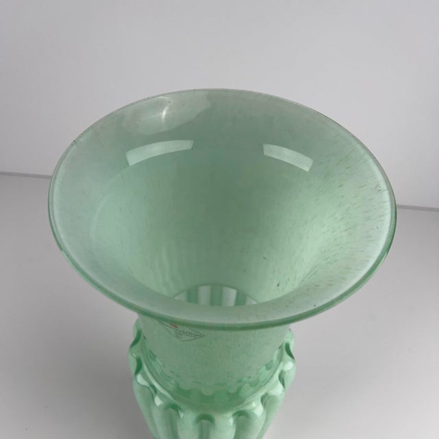 Green Ribbed Glass Vase by Barovier & Toso, Italy, 1990s For Sale - Image 4 of 8