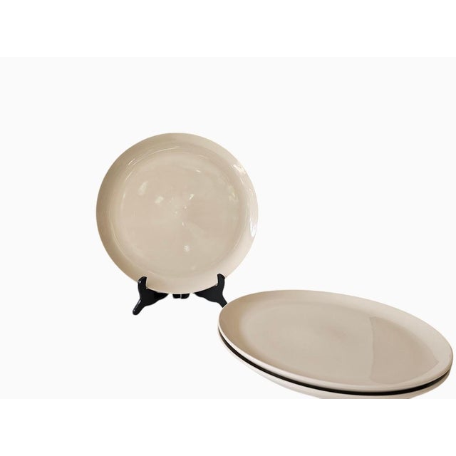 Mid-Century Modern Russel Wright Oneida Linen White 9-3/8" Salad Plates - Set of Three - Euc - New - Unused For Sale - Image 3 of 5