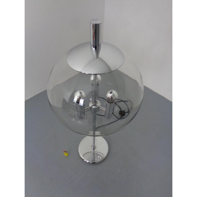Glass and Chrome-Plated Ball Table Lamp, Italy, 1960s For Sale - Image 9 of 16
