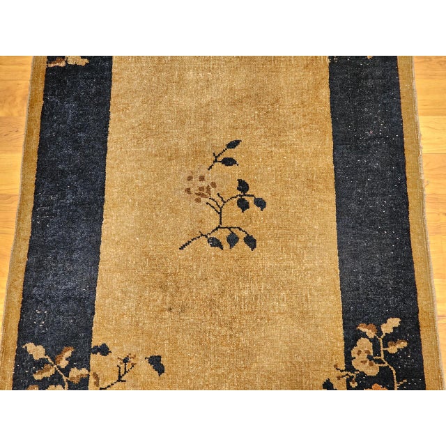 Vintage Art Deco Chinese Area Rug, Handwoven Wool, Floral Medallion, 3' x 6' For Sale - Image 11 of 17