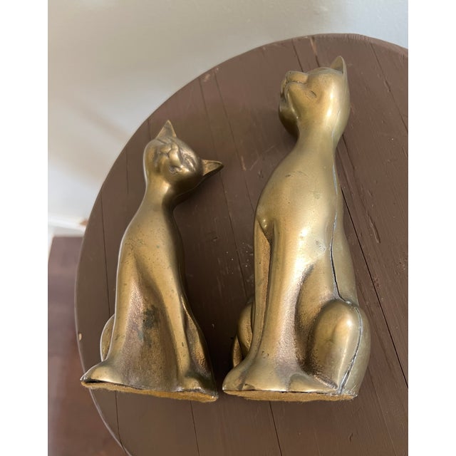 Brass Vintage Mid-Century Modern Brass Cat Sculptures – Pair – Made in Korea For Sale - Image 8 of 12