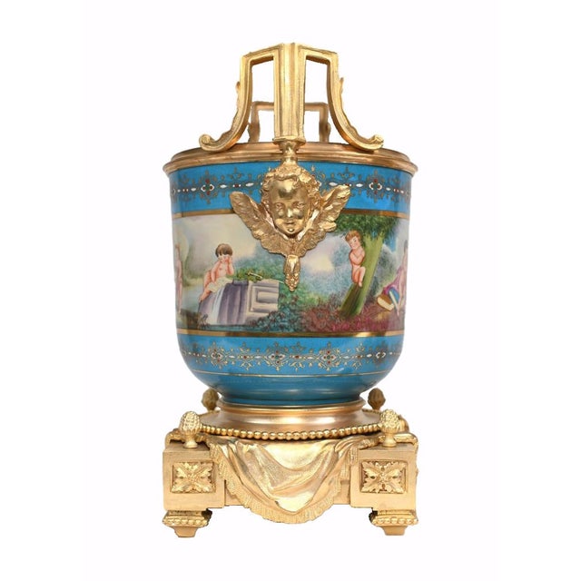 Traditional Porcelain Cachepots from Sevres, Set of 2 For Sale - Image 3 of 5