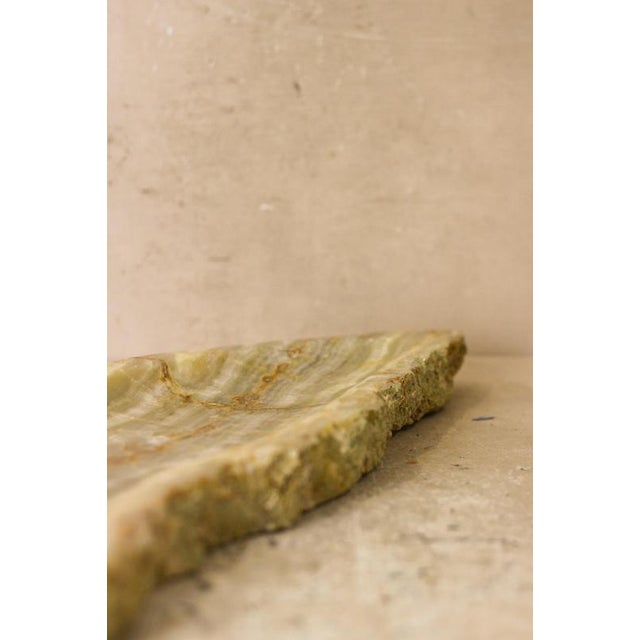 Premium Onyx Tray with Raw Edge For Sale - Image 6 of 12