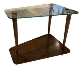 Example of New & Custom Lillian August
