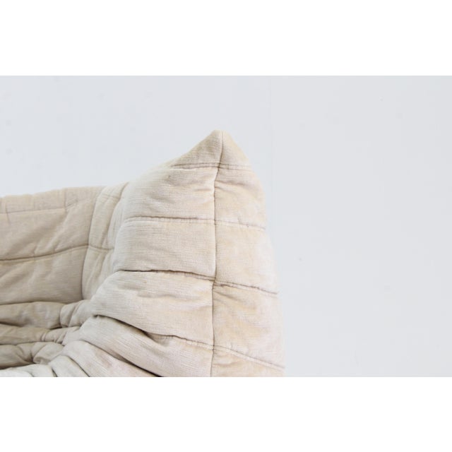 Textile Vintage Togo Corner Chair in Beige Velvet by Michel Ducaroy from Ligne Roset, 1980s For Sale - Image 7 of 9