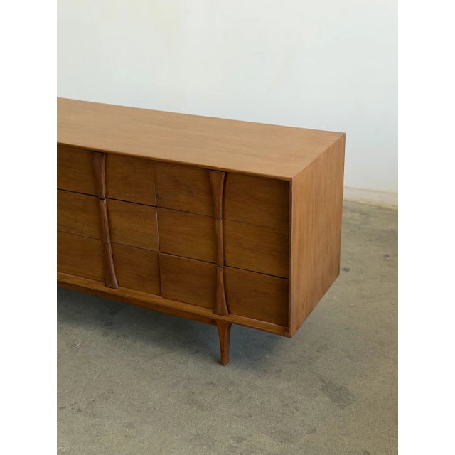 Vintage Lowboy 1960s Dresser For Sale In Los Angeles - Image 6 of 14