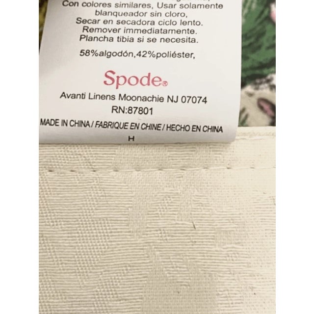 Vintage Spode Cotton & Polyester Christmas Set 4 Napkins For Sale In Pittsburgh - Image 6 of 6