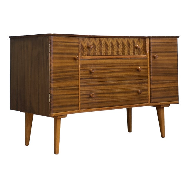 Sideboard in Walnut by Gunther Hoffstead for Uniflex, 1960s For Sale