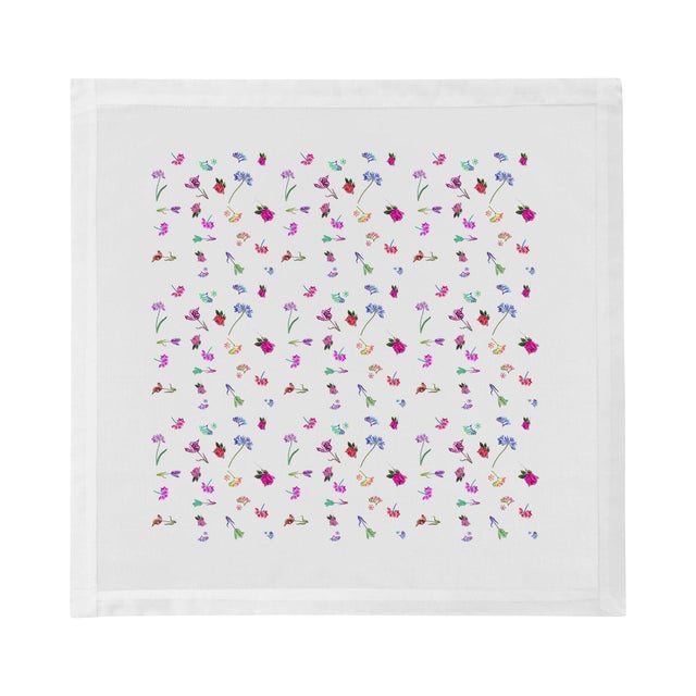 Illustration Pistils Tossed Cotton Sateen Dinner Napkins, Set of 4 For Sale - Image 3 of 6