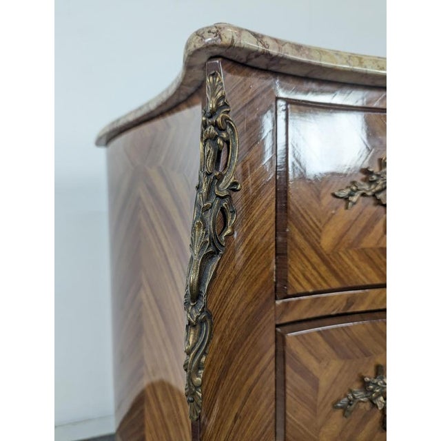 Chest of Drawers in Rosewood Marquetry For Sale - Image 6 of 11