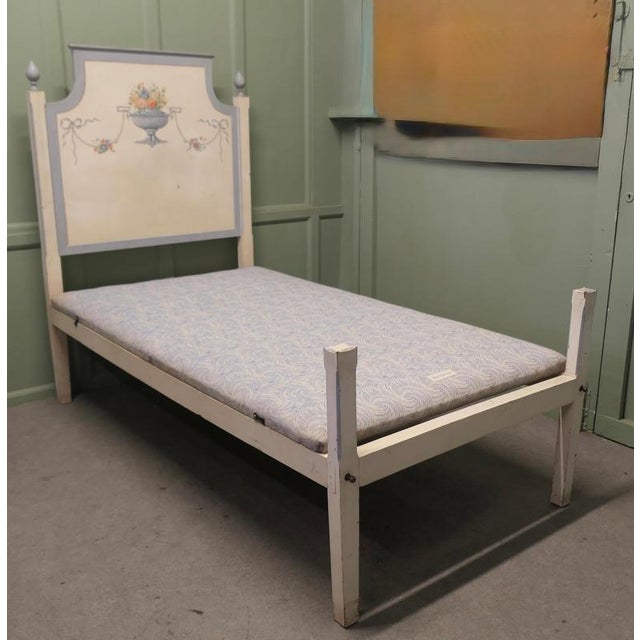 Hand-Painted Twin Beds, 1960s, Set of 2 For Sale - Image 4 of 8