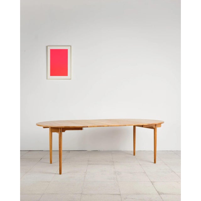 Round Extendable Dining Table in Oak by Hans J. Wegner, Denmark, 1970s For Sale - Image 13 of 18