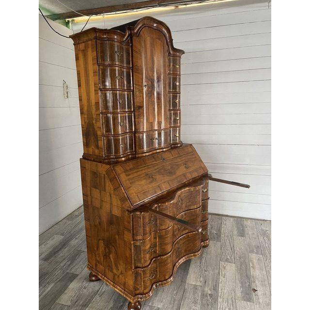 Baroque Double Curved Barok Tabernakel Secretaire, German, 1750 For Sale - Image 3 of 18