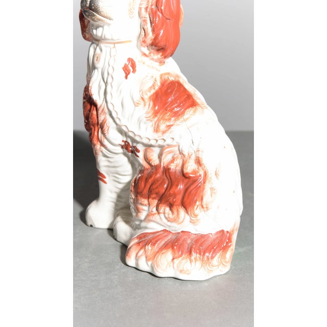 Victorian Antique Staffordshire Red & White King Charles Spaniel Mantel Dogs – Set of 3 For Sale - Image 3 of 4
