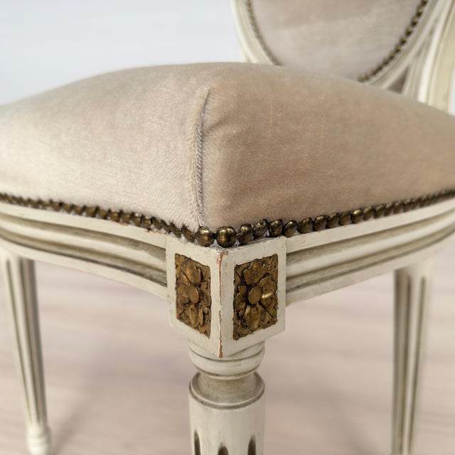 French Louis XVI Dining Chairs – Set of 6 For Sale - Image 10 of 12
