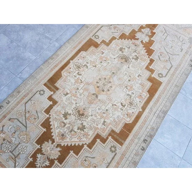 1960s Vintage Home Decor Oushak Rug For Sale - Image 9 of 10