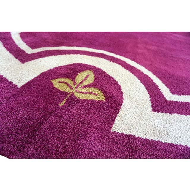 1930s Purple Round Minimalist Antique French Art Deco Rug 9' 2" X 9' 2" Handknotted Wool Carpet For Sale - Image 4 of 7