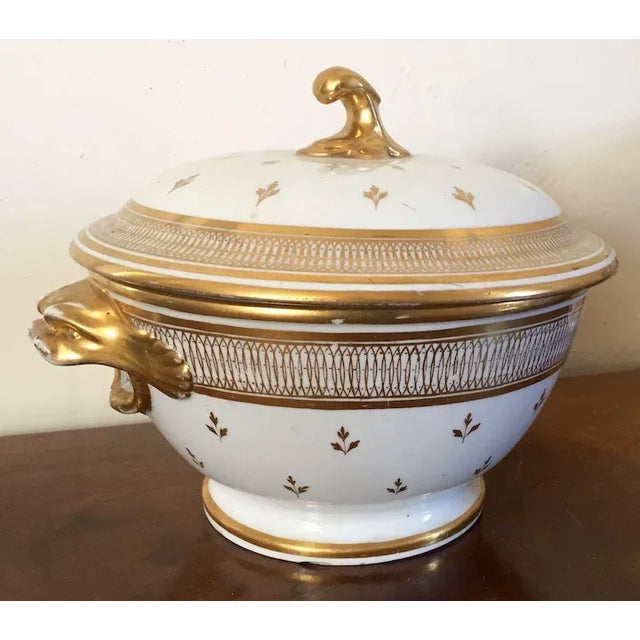Gold 1805 English Regency Coalport Porcelain Round Tureen & Cover For Sale - Image 8 of 11