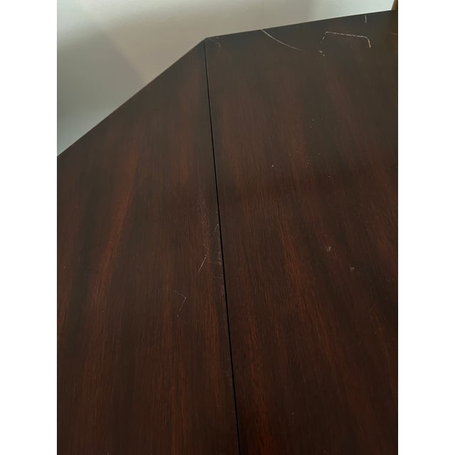 Traditional Henkel Harris 5400 29 Jefferson Writing Table in Solid Mahogany For Sale - Image 3 of 9