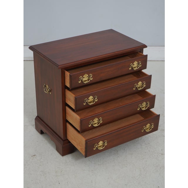 English Henkel Harris Cherry 4 Drawer Chairside Chest Nightstand For Sale - Image 3 of 17