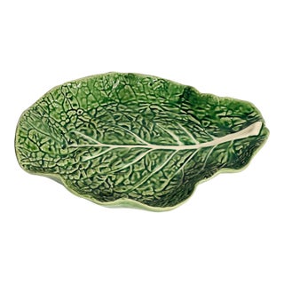 1960s Organic Modern Portugese Bordallo Pinheiro Cabbage Leaf Platter For Sale