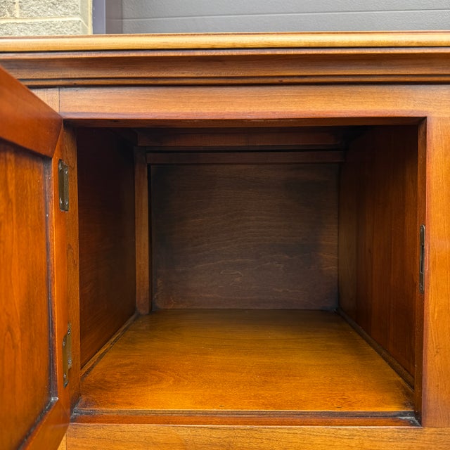 Vintage Statton Queen Anne Solid Cherry 3 Drawer Locking Sideboard or Buffet For Sale - Image 10 of 17
