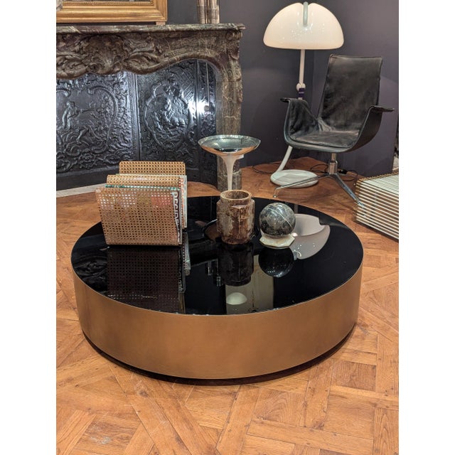 Black Meridiani Belt Round Coffee Table in Brass and Smoked Glass by Andrea Parisio, 2010s For Sale - Image 8 of 10