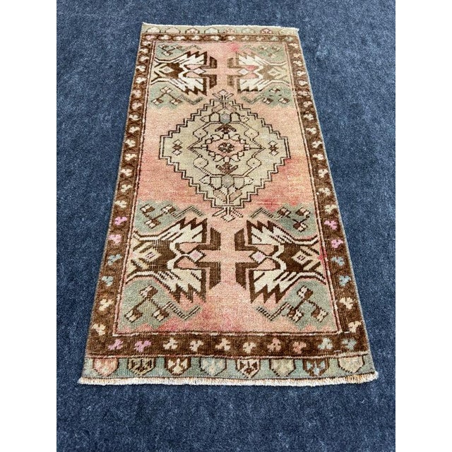 Turkish Yastik Rug 1'5" x 2'11" For Sale - Image 4 of 5