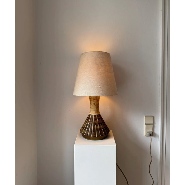 Danish Studio Pottery Stoneware Table Lamp by Chris Haslev for Jeti, 1960s For Sale - Image 4 of 7