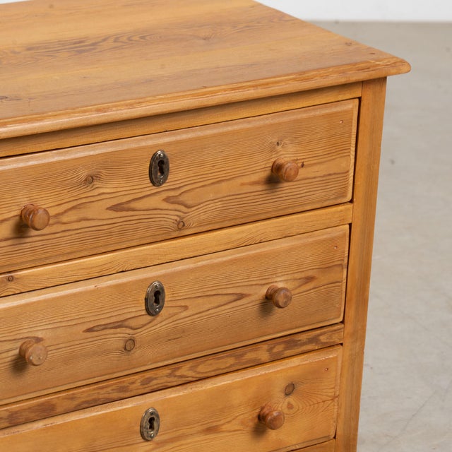 Early 20th Century Danish Pine Small Chest of Three Drawers Nightstand For Sale - Image 6 of 11