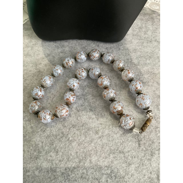 Vintage Italian Murano White & Gold Aventurine Art Glass Bead Choker Necklace – 14” Beautiful vintage Italian Murano art...