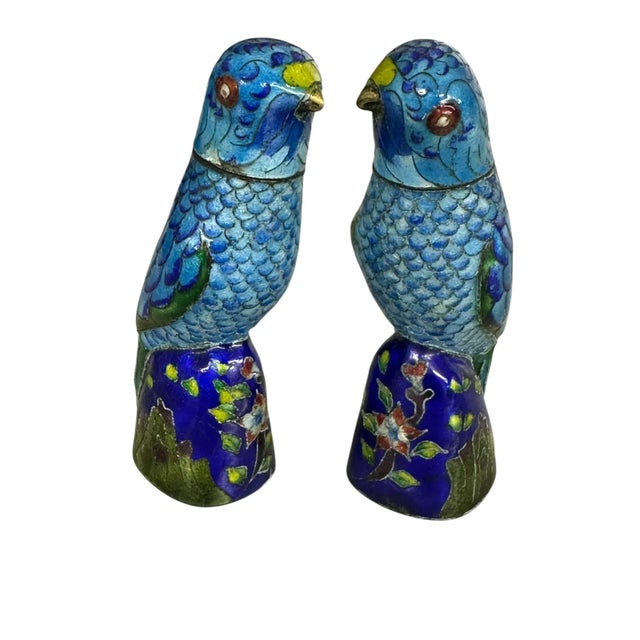 Mid 20th Century Pair of Cloisonné Parrot / Parakeet Small Box For Sale - Image 4 of 7