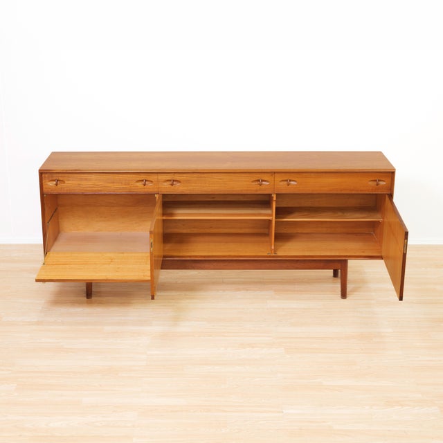 1960s Mid Century Credenza Buffet by Dalescraft For Sale - Image 5 of 12