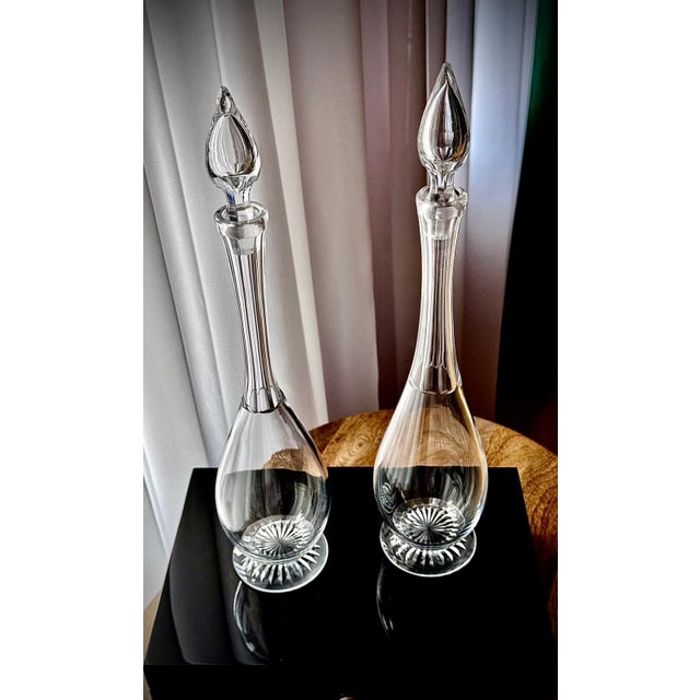 Antique Clear Glass Teardrop Decanters, 1890s, Set of 2 For Sale - Image 12 of 16