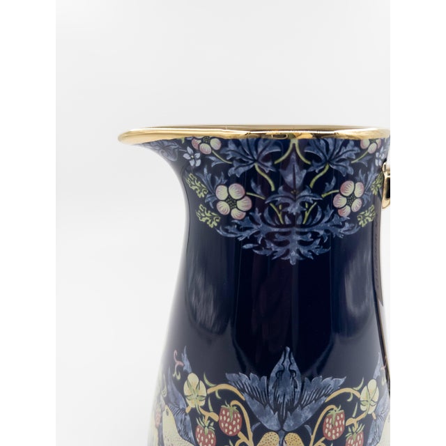 Morris & Co. Strawberry Thief Porcelain Pitcher With a Stunning Navy & Gold Motif For Sale In New York - Image 6 of 10