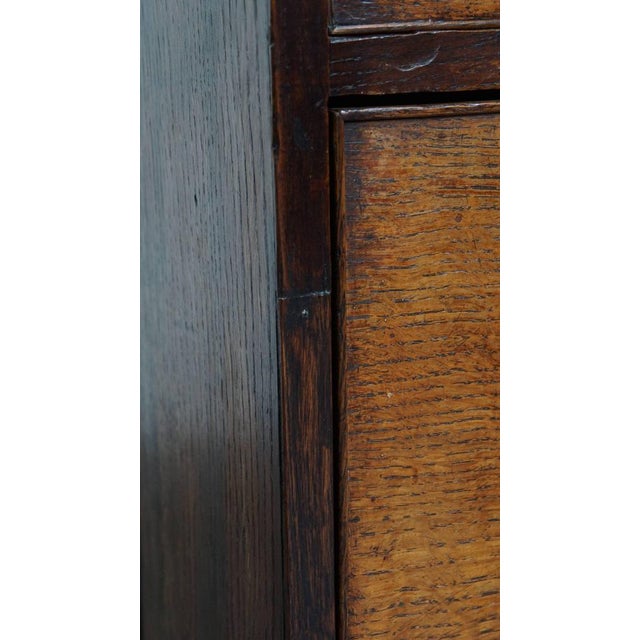 Antique 18th Century English Chest of Drawers with 3 Drawers and Original Fittings For Sale - Image 11 of 16