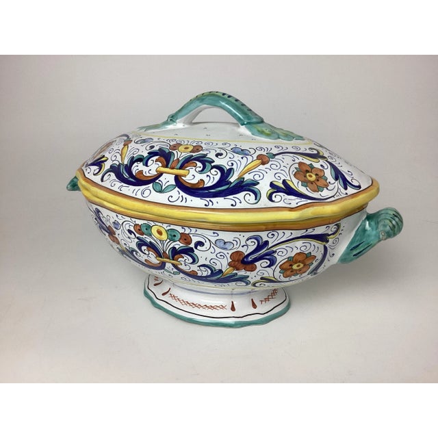 Vintage Italian Multi ColoredCeramic Covered Serving Dish With Under Plate Sherman Deruta For Sale - Image 4 of 9