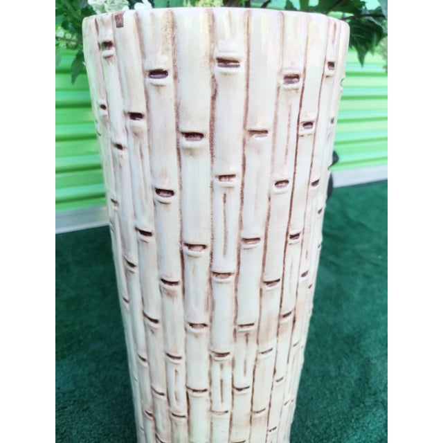 Traditional Vintage Ceramic Faux Bamboo Off White Tan Umbrella Stand Holder For Sale - Image 3 of 6